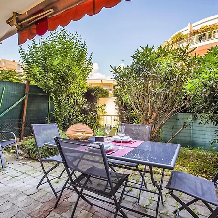 Riva Bella By Interhome شقة