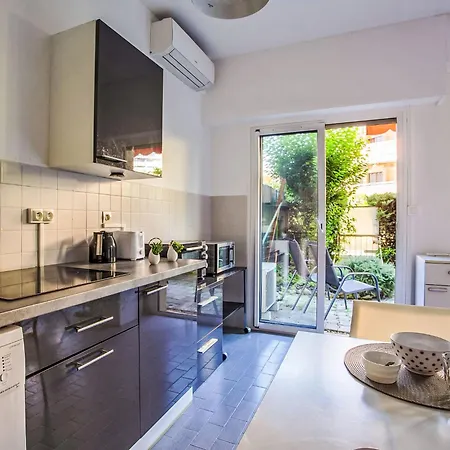 Riva Bella By Interhome شقة